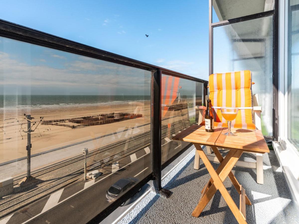 Contemporary Apartment In Oostende With Balcony ภายนอก รูปภาพ