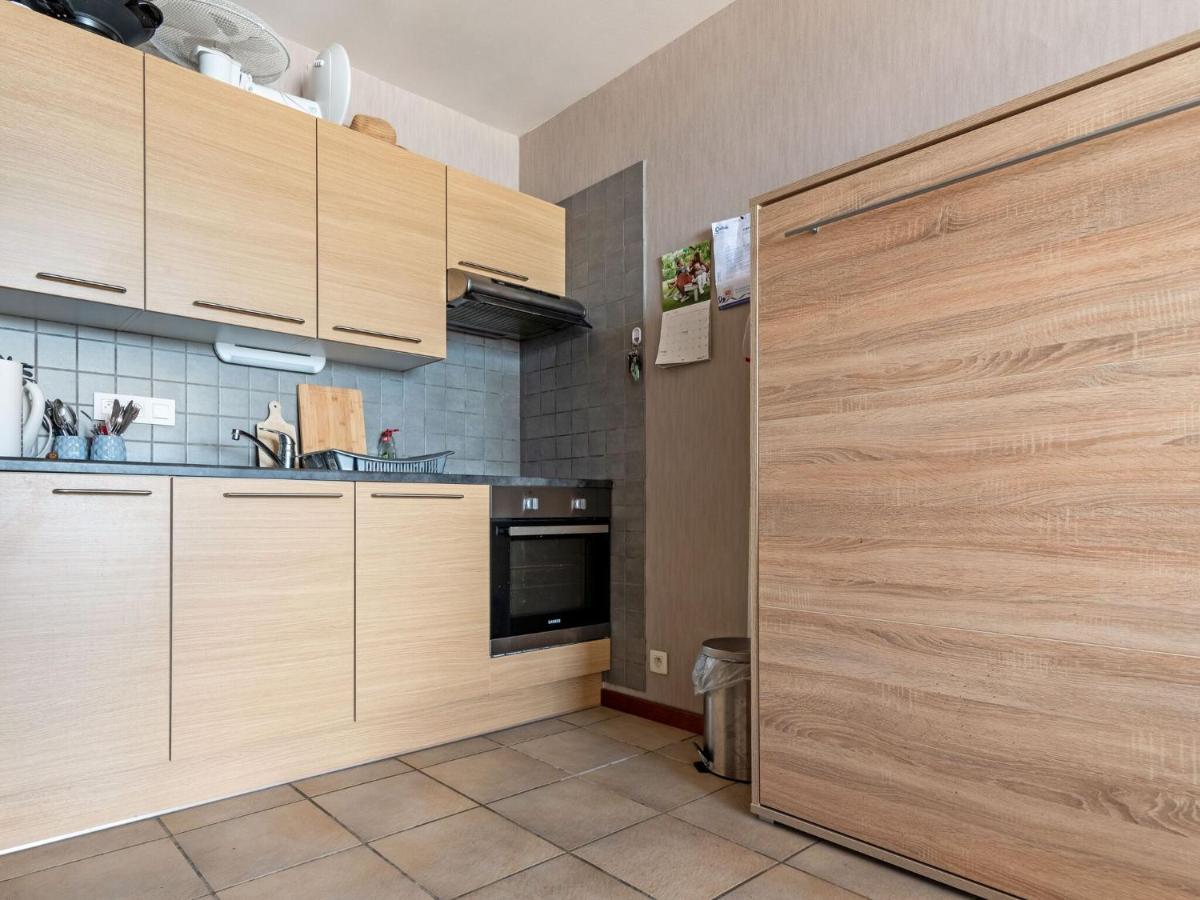 Contemporary Apartment In Oostende With Balcony ภายนอก รูปภาพ